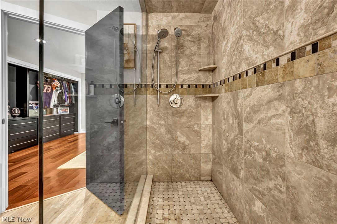 11860 Ridgecliff Circle Strongsville OH 44136