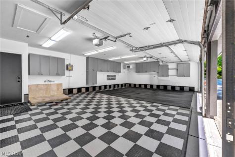 11860 Ridgecliff Circle Strongsville OH 44136