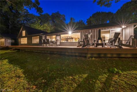 11860 Ridgecliff Circle Strongsville OH 44136