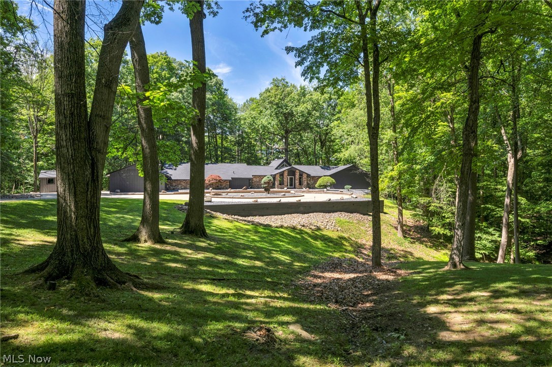 11860 Ridgecliff Circle Strongsville OH 44136