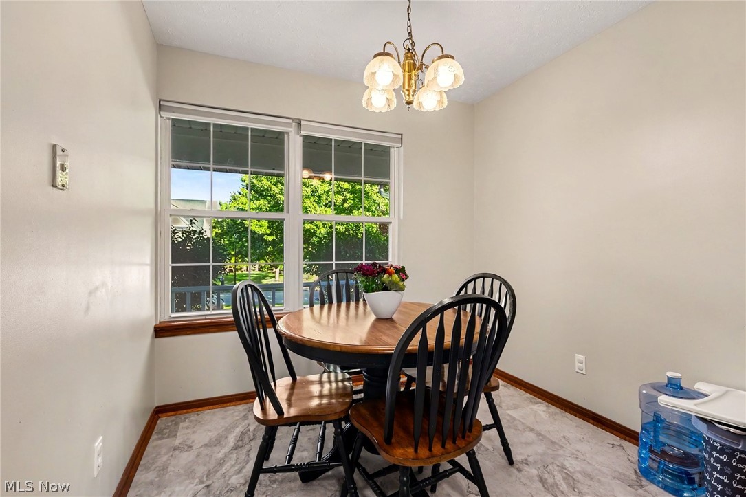 115 Pine Hollow Circle Chardon OH 44024