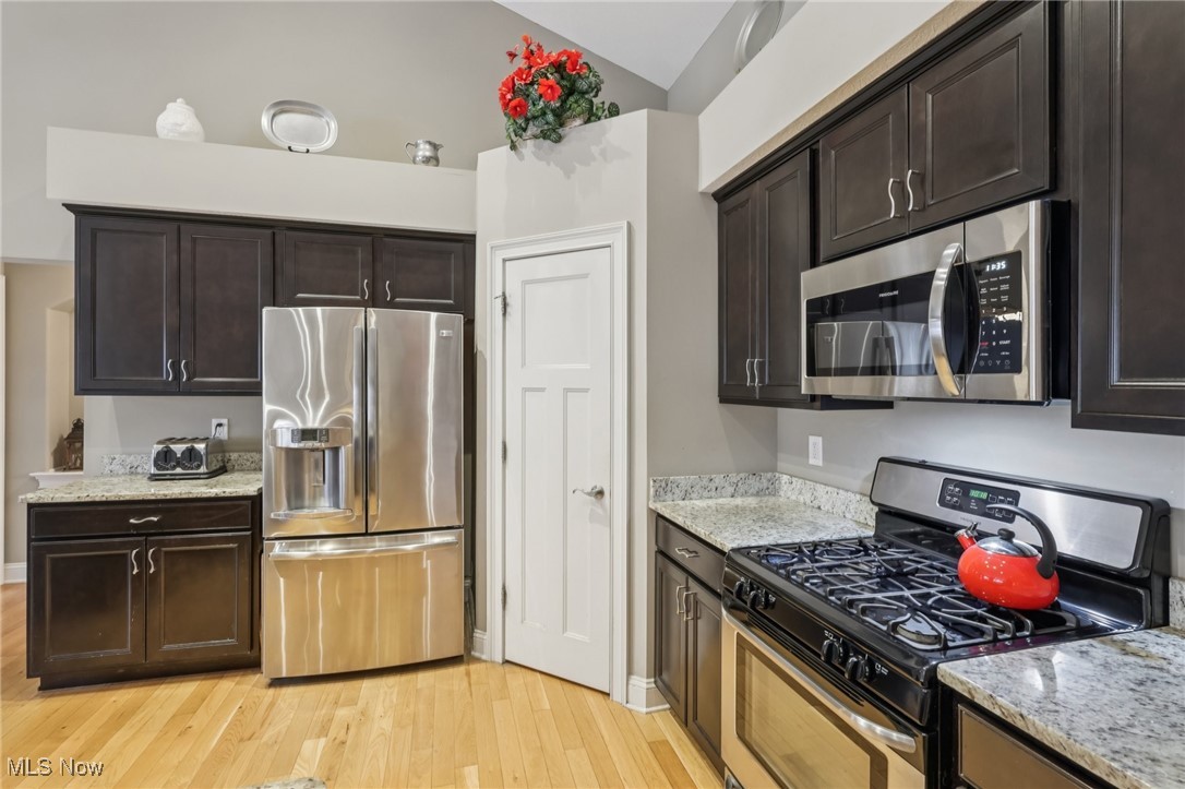 102 Hidden Glen Trail Chardon OH 44024