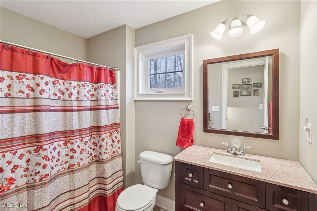 102 Hidden Glen Trail Chardon OH 44024