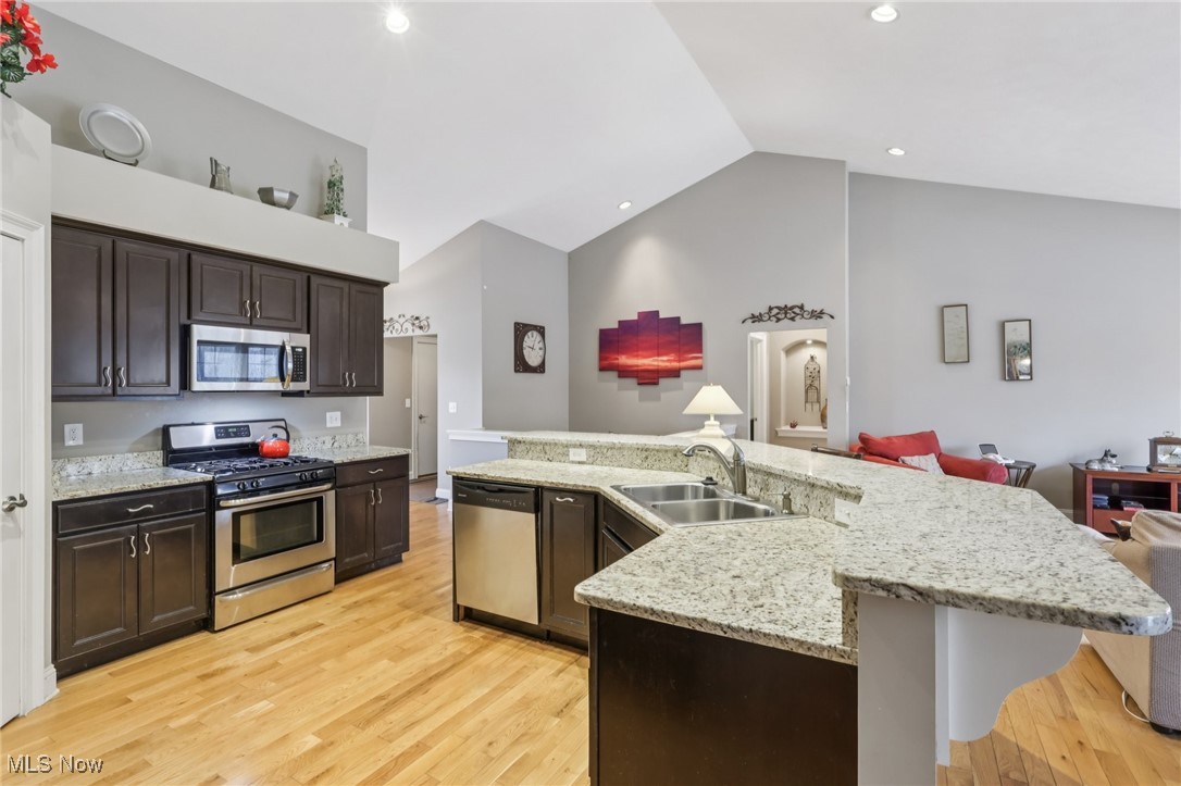 102 Hidden Glen Trail Chardon OH 44024