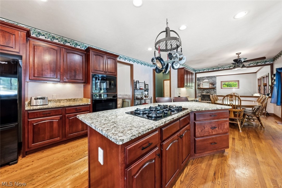 16680 Anne Lane Auburn OH 44023