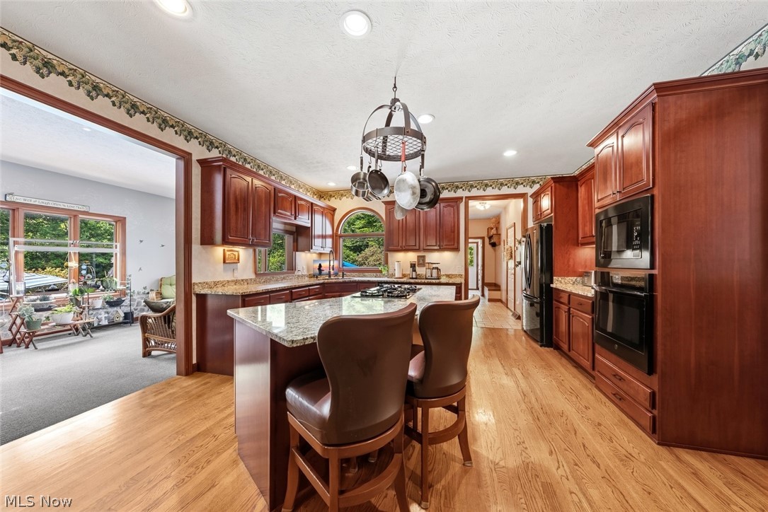 16680 Anne Lane Auburn OH 44023