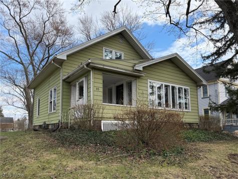 45 Summit Avenue Niles OH 44446