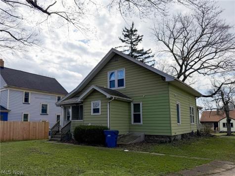 45 Summit Avenue Niles OH 44446