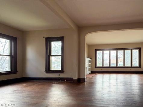 45 Summit Avenue Niles OH 44446