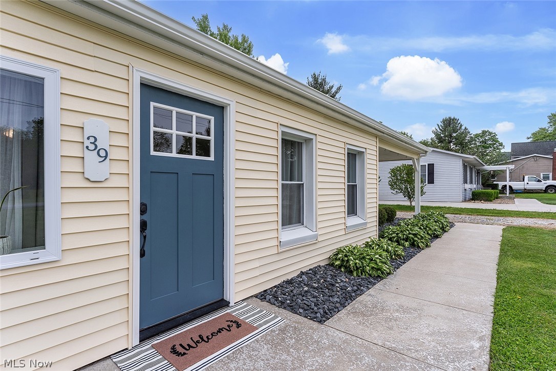 39 Prospect Street Seville OH 44273