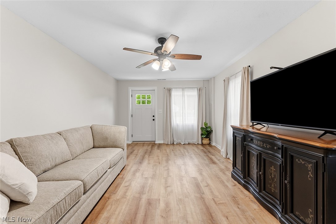 39 Prospect Street Seville OH 44273
