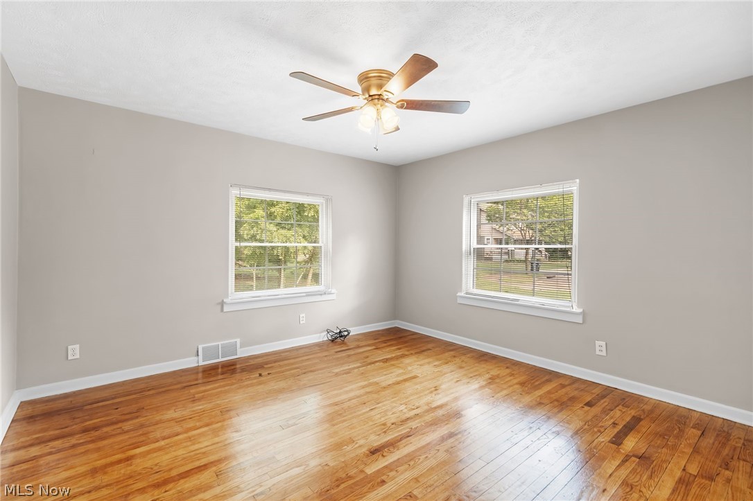 2380 Benton Street Akron OH 44312