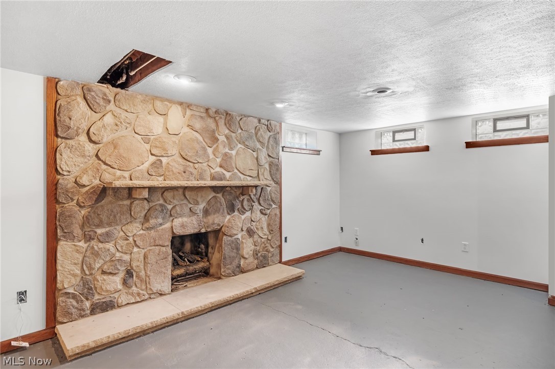 2380 Benton Street Akron OH 44312