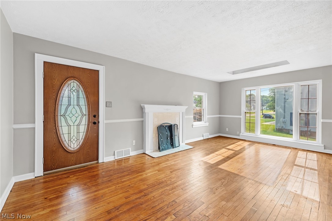 2380 Benton Street Akron OH 44312