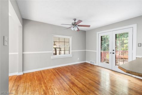 2380 Benton Street Akron OH 44312