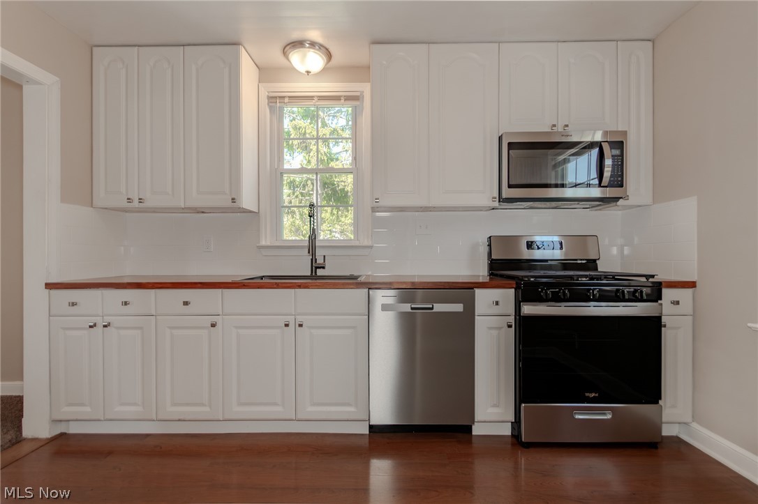 360 E 248th Street Euclid OH 44123