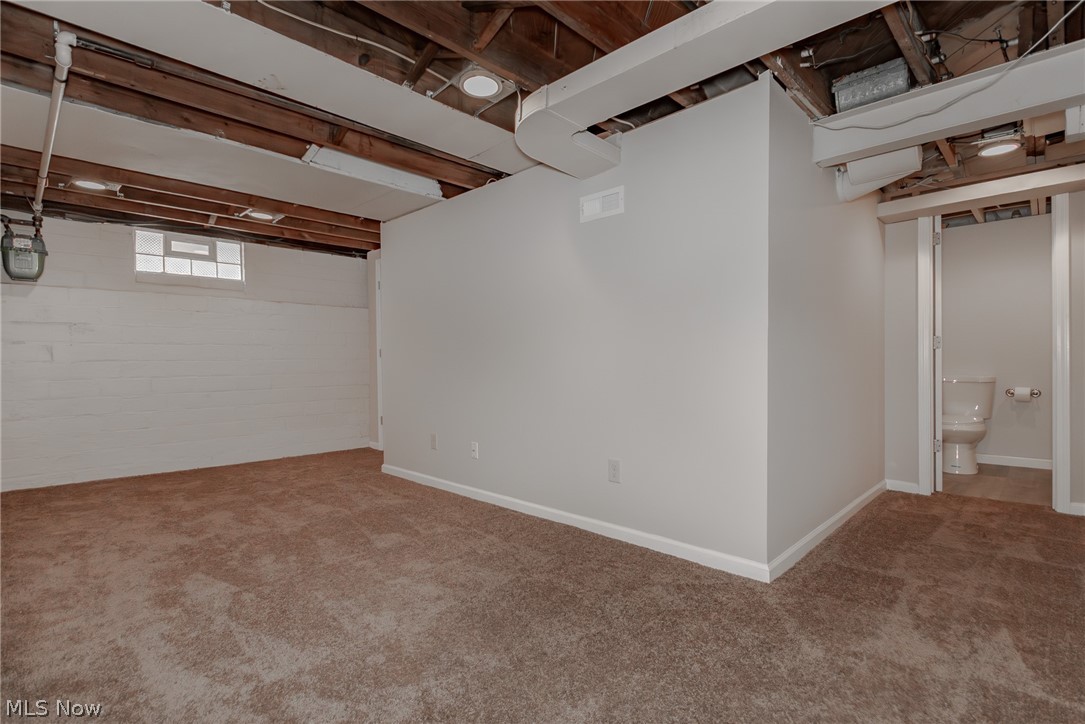 360 E 248th Street Euclid OH 44123