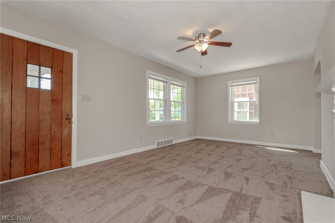 360 E 248th Street Euclid OH 44123