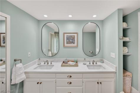 2069 Middleton Road Hudson OH 44236