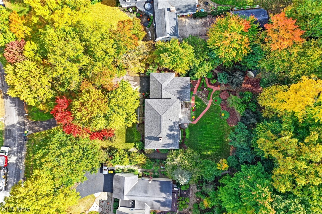 38158 Dodds Hill Drive Willoughby Hills OH 44094