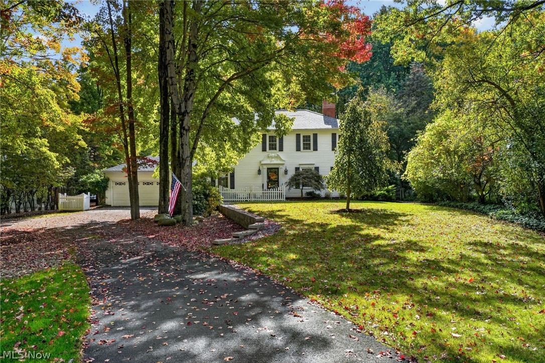 38158 Dodds Hill Drive Willoughby Hills OH 44094