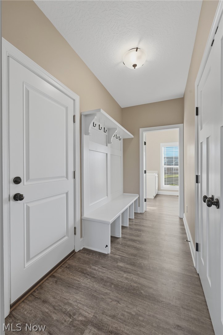 2625 Ledgestone Drive NW Uniontown OH 44685