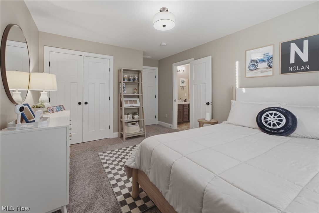 2625 Ledgestone Drive NW Uniontown OH 44685