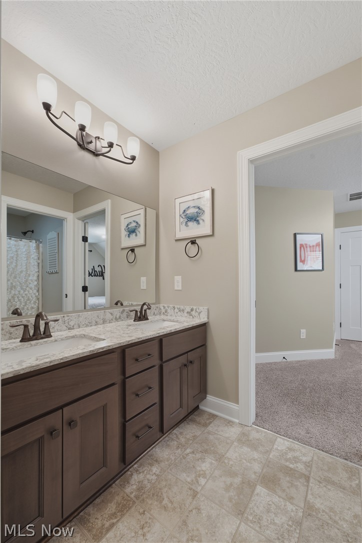 2625 Ledgestone Drive NW Uniontown OH 44685