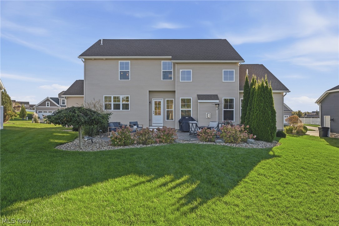 2625 Ledgestone Drive NW Uniontown OH 44685