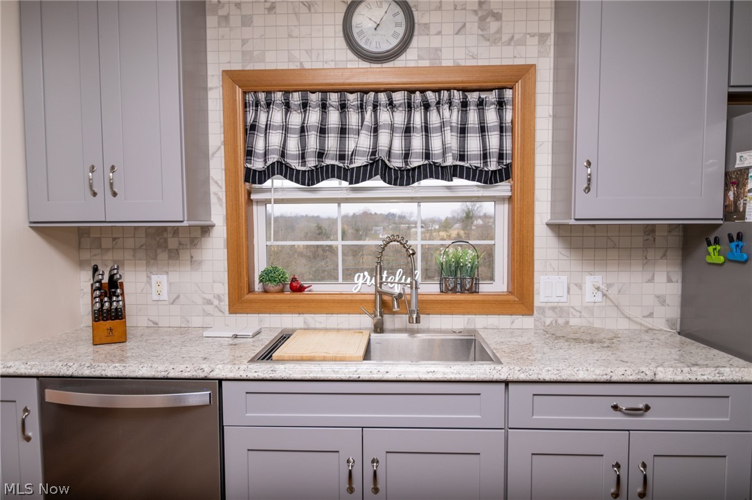 41152 Black Oak Road Flushing OH 43977
