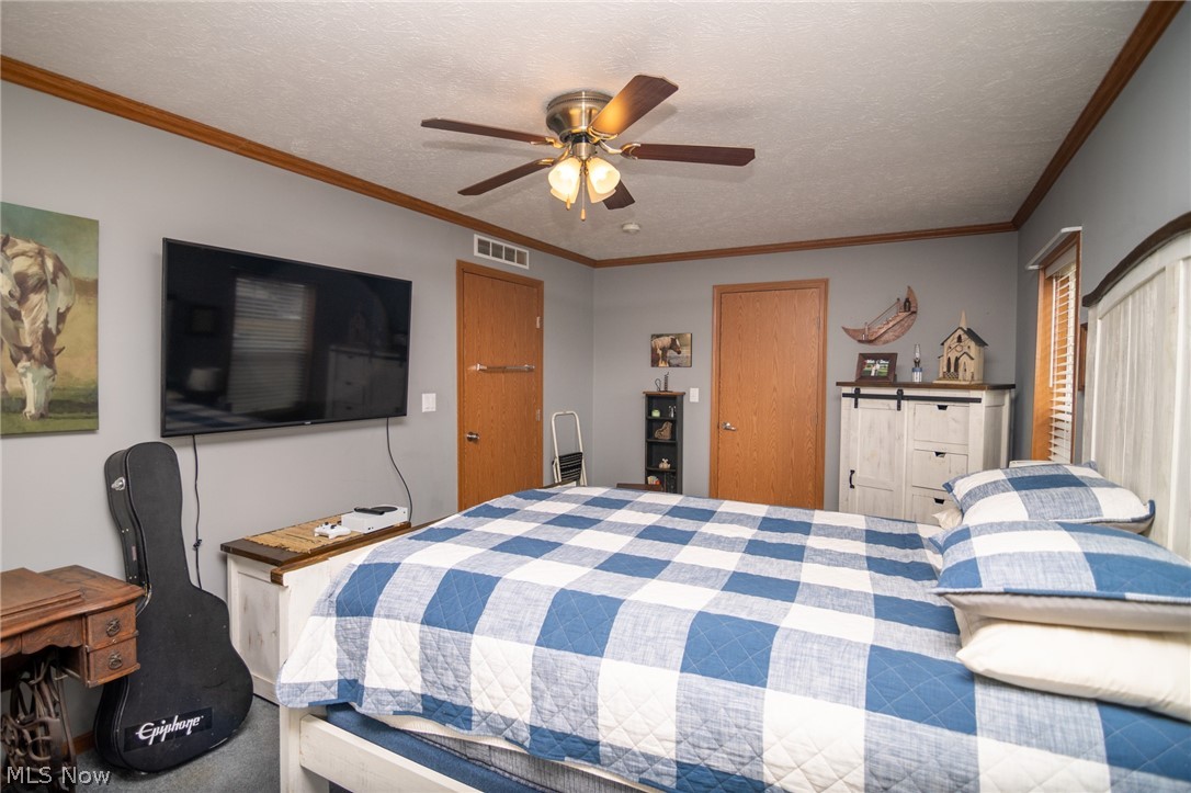 41152 Black Oak Road Flushing OH 43977