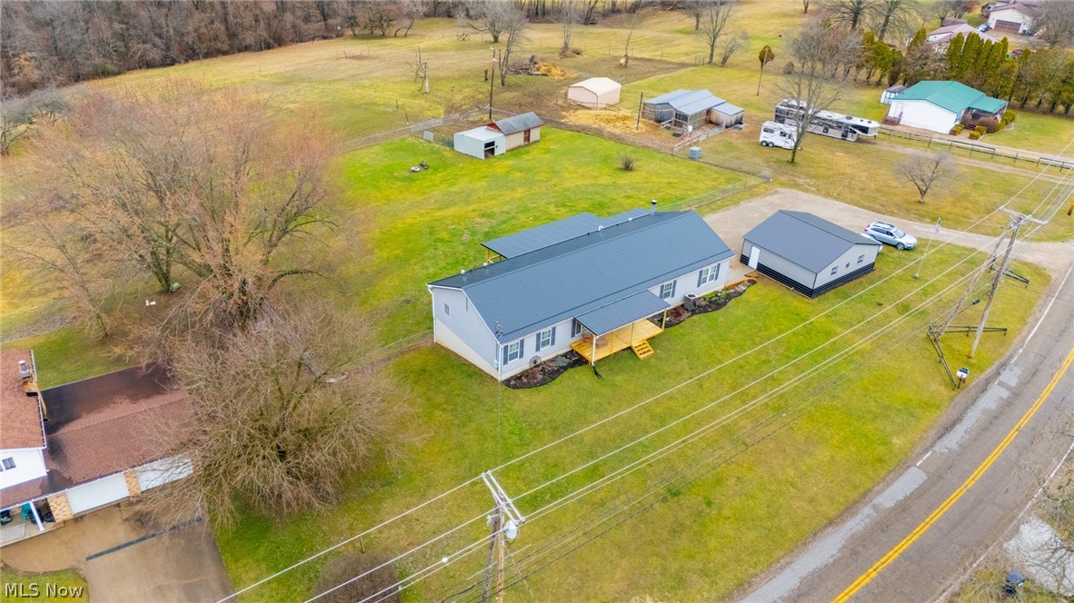 41152 Black Oak Road Flushing OH 43977