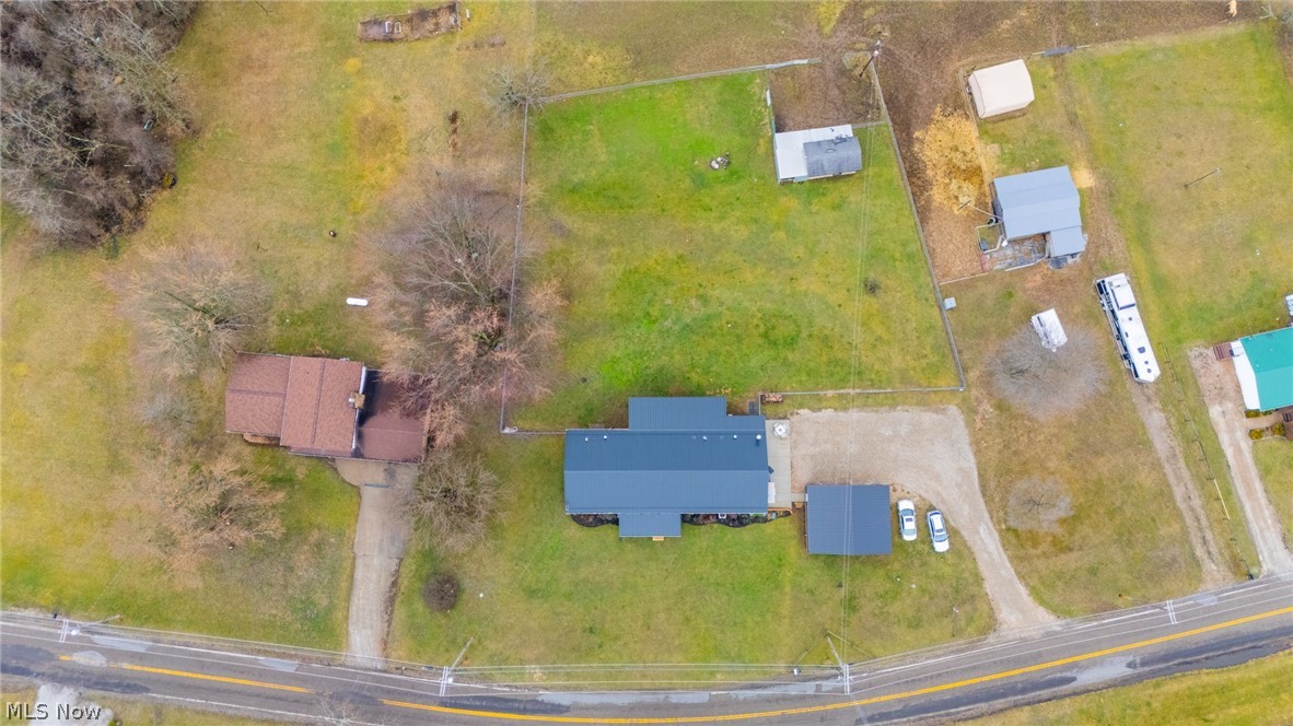 41152 Black Oak Road Flushing OH 43977