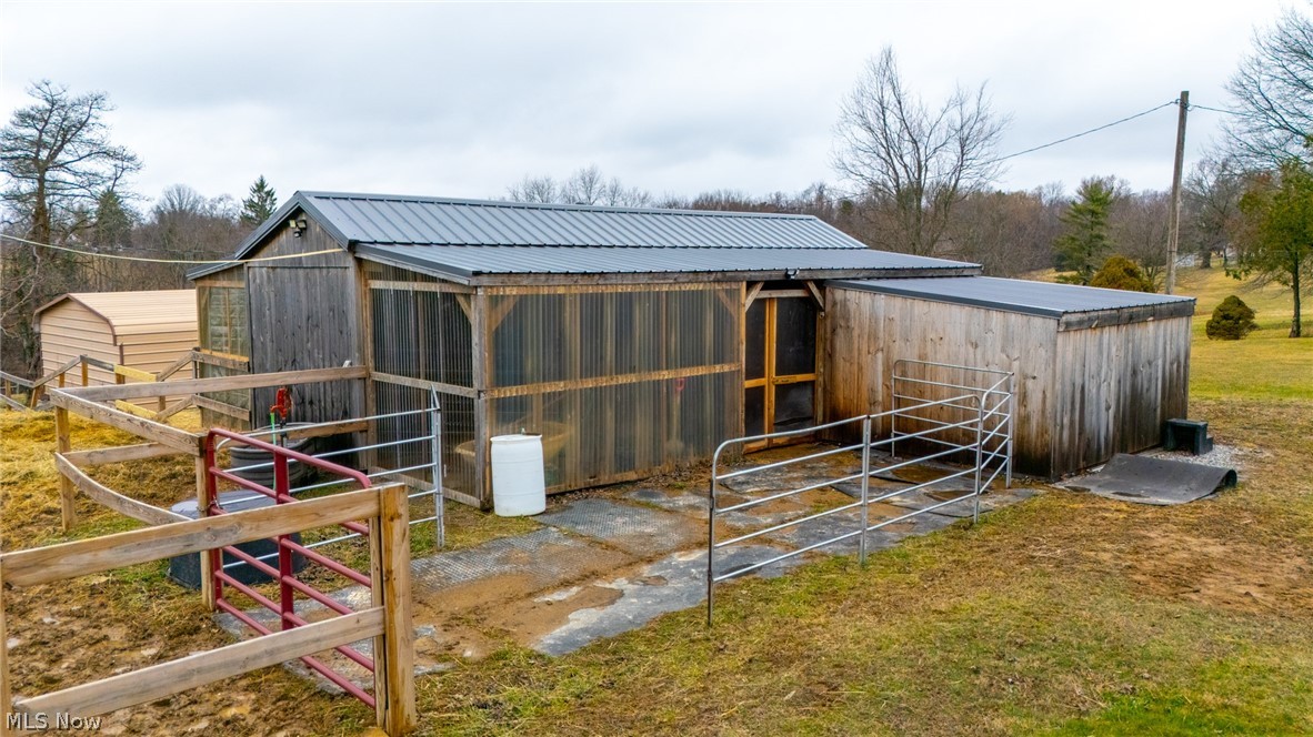 41152 Black Oak Road Flushing OH 43977