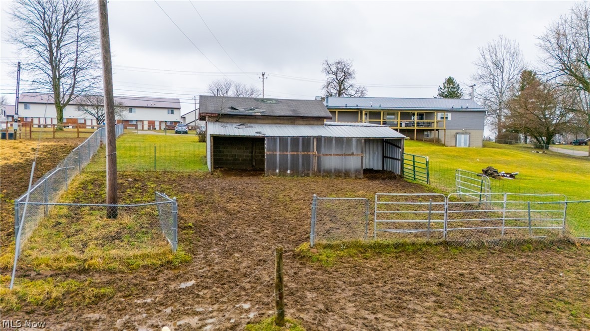 41152 Black Oak Road Flushing OH 43977