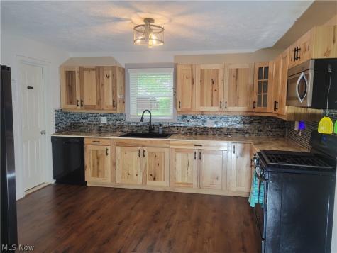 1433 Cedar Street Kent OH 44240