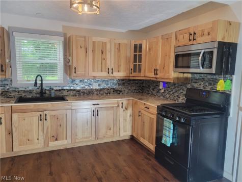 1433 Cedar Street Kent OH 44240