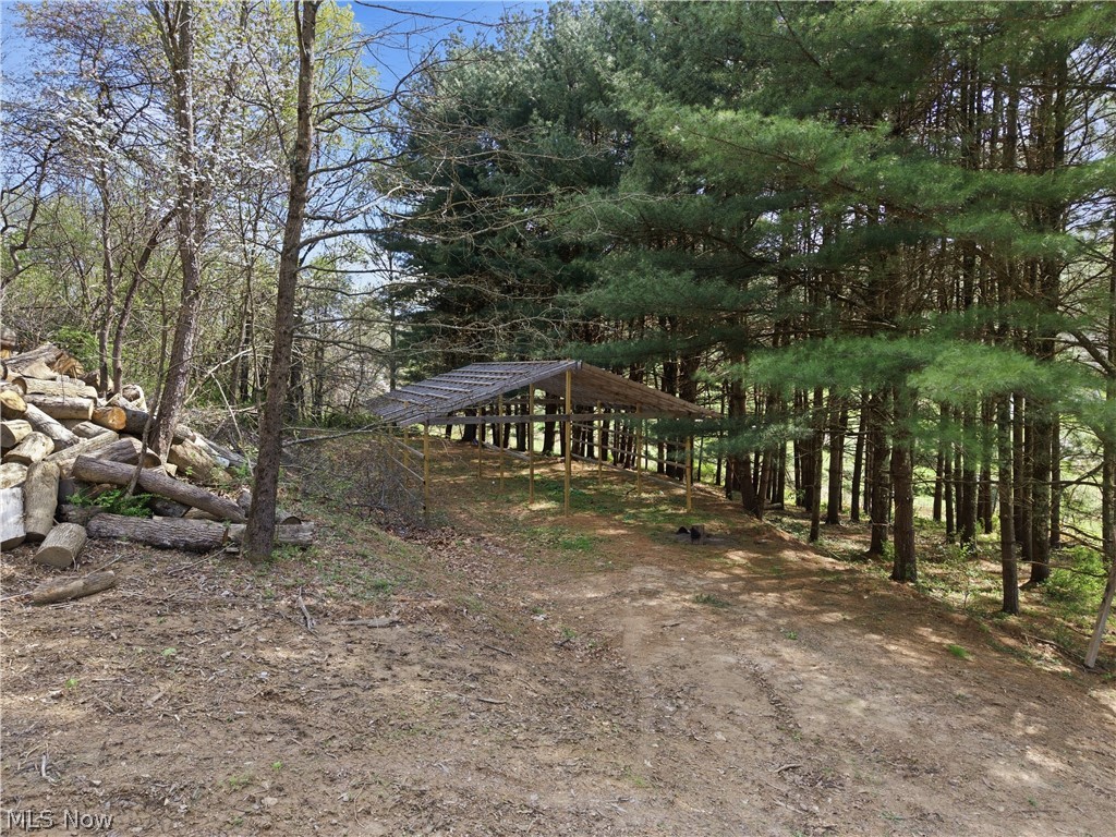 59674 Yoker Valley Road Quaker City OH 43773