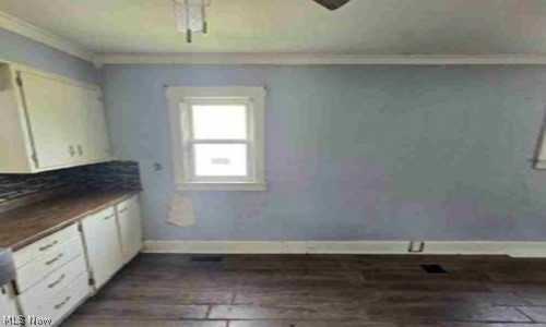 377 Coitsville Road Campbell OH 44405