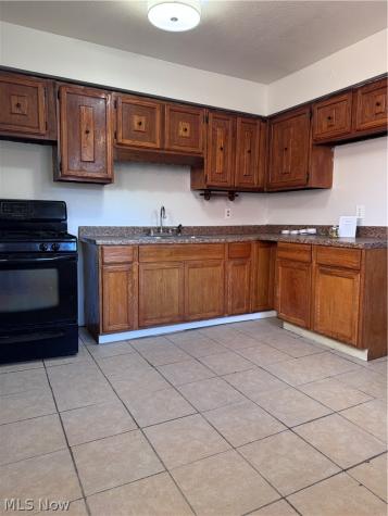 11715 Ely Avenue Cleveland OH 44120