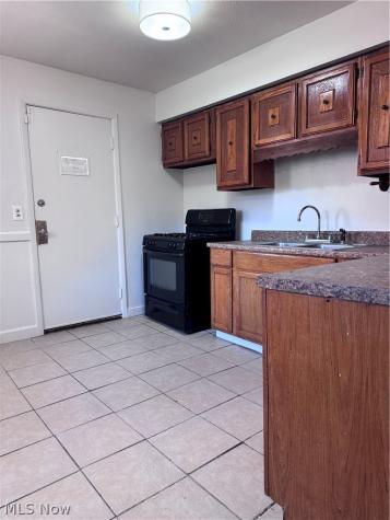 11715 Ely Avenue Cleveland OH 44120