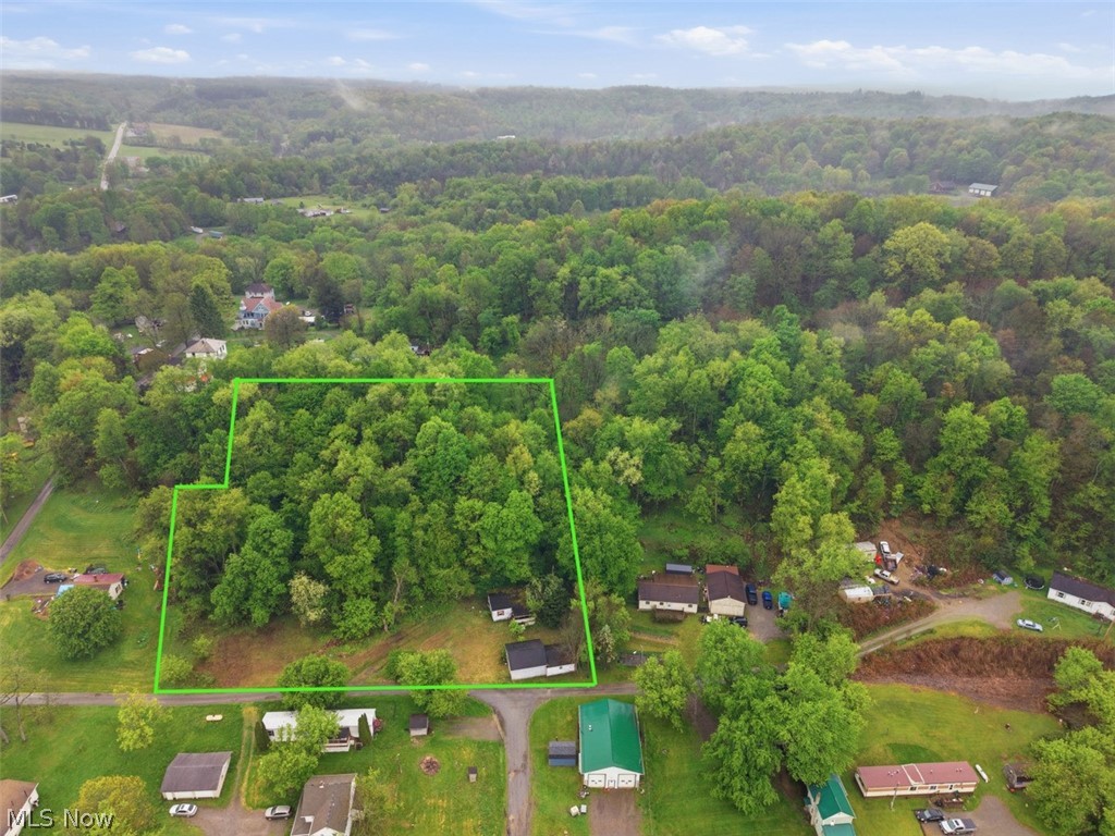 46149 Walnut Street Rogers OH 44455