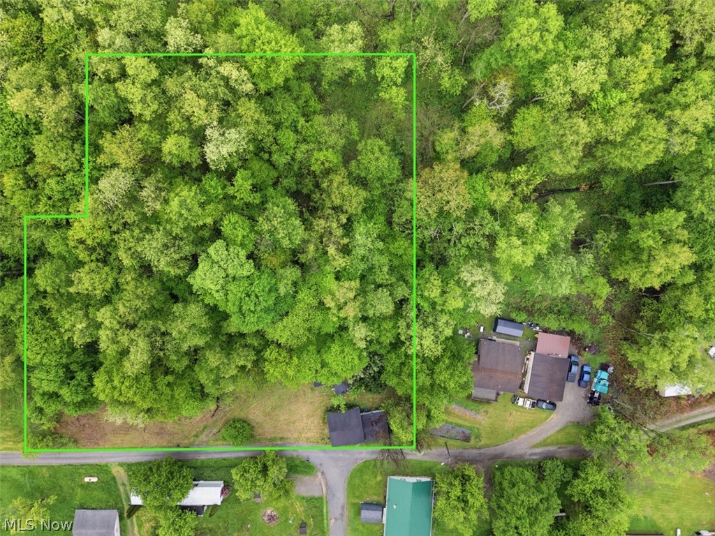 46149 Walnut Street Rogers OH 44455