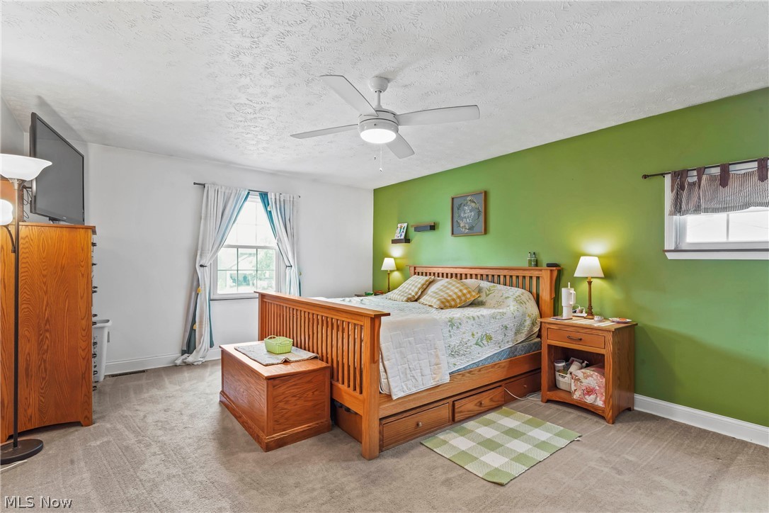 190 Chapel Hill Drive NW Warren OH 44483
