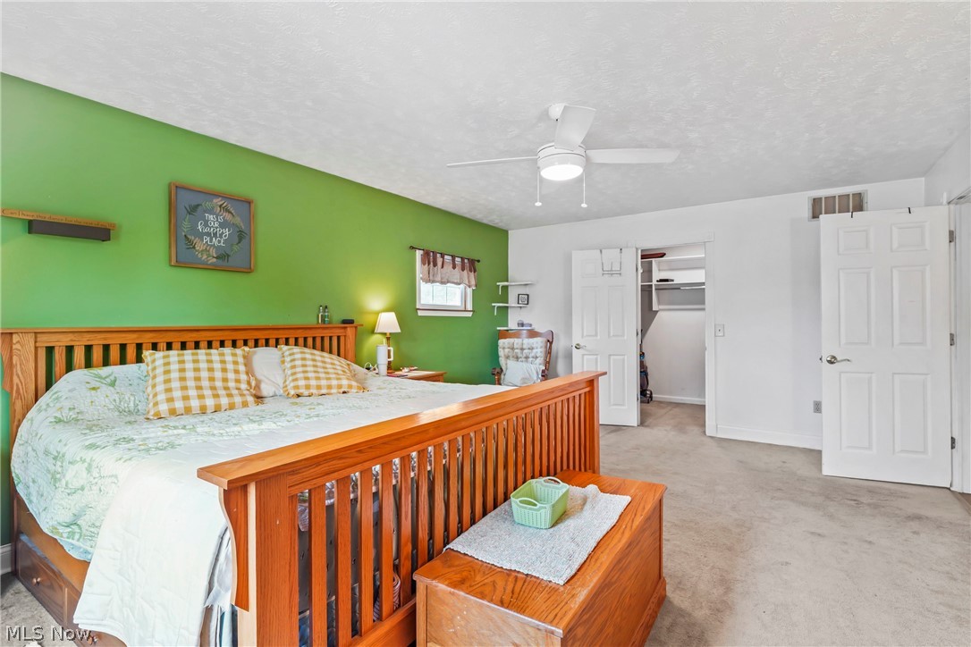 190 Chapel Hill Drive NW Warren OH 44483