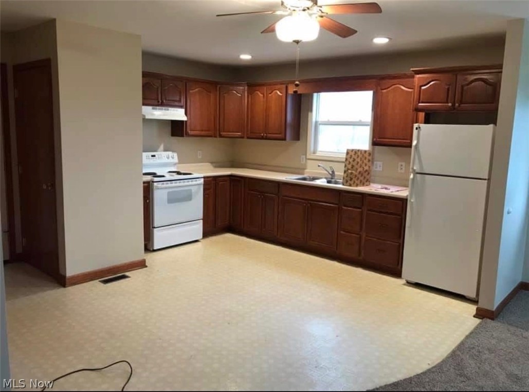 2215 Hilliard Drive Midvale OH 44653
