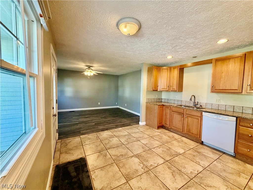 310 Trailwood Drive Painesville OH 44077