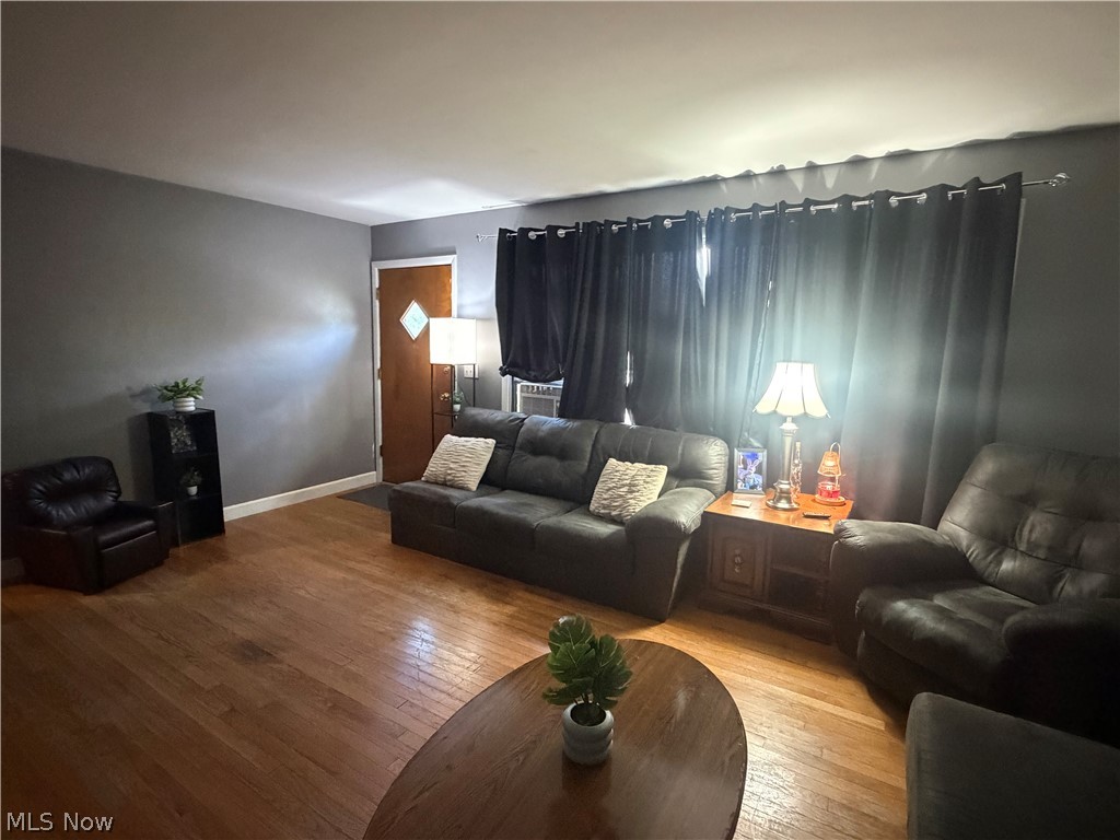 1813 Walnut Street Coshocton OH 43812