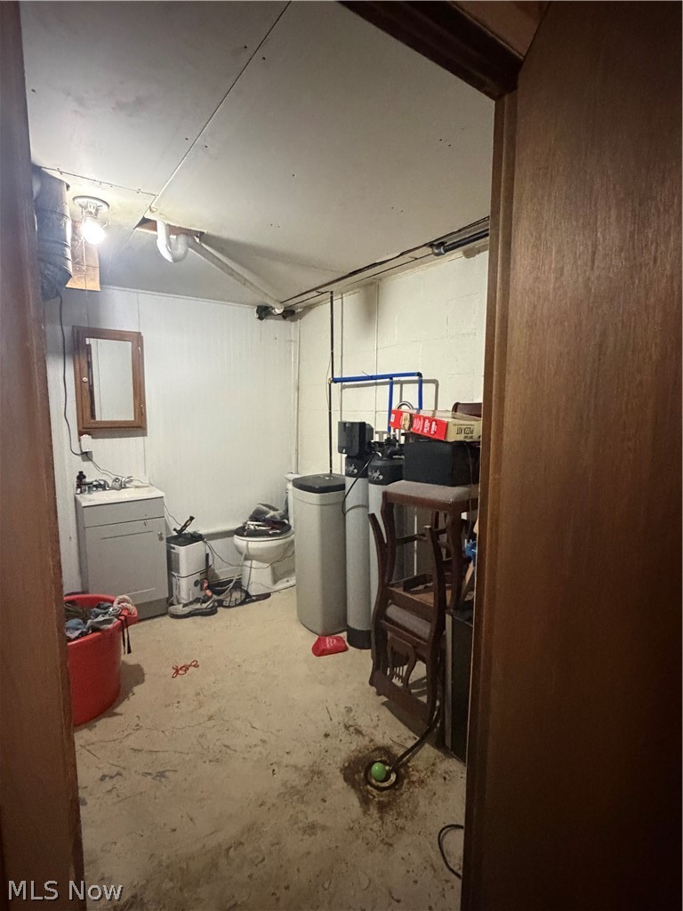 1813 Walnut Street Coshocton OH 43812