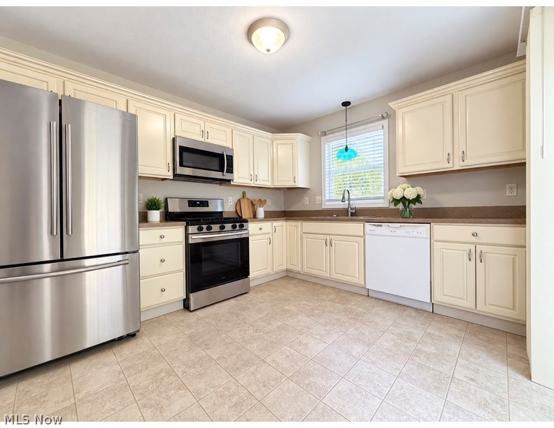 223 Home Street Rittman OH 44270